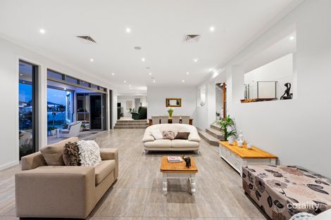 Property photo of 10 Saint Tropez Terrace Bundall QLD 4217
