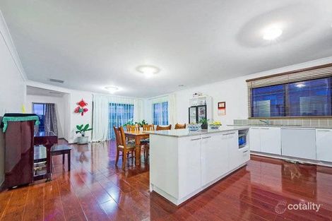 Property photo of 25 Cottesloe Boulevard Tarneit VIC 3029