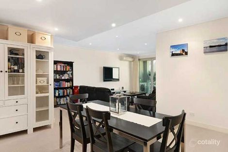 Property photo of 15/200 Bay Street Port Melbourne VIC 3207
