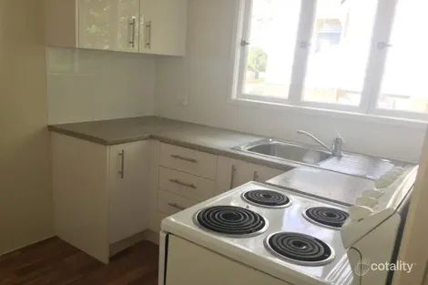 Property photo of 25 Tingal Road Wynnum QLD 4178