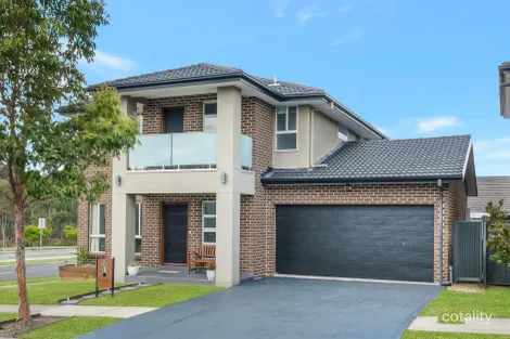 4b Mudgee St, Gregory Hills, NSW 2557