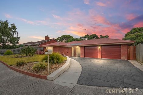 Property photo of 15 McNamara Court Pakenham VIC 3810