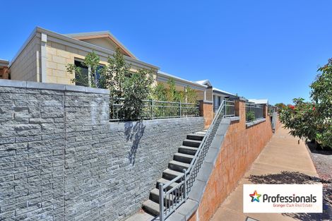 Property photo of 42 Brixton Crescent Ellenbrook WA 6069