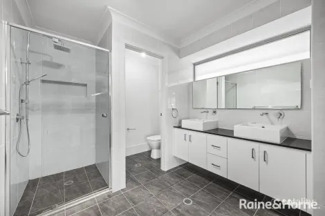 Property photo of 7 Larkin Street Bardia NSW 2565