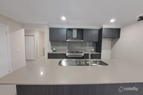 Property photo of 12 Springview Drive Wirlinga NSW 2640