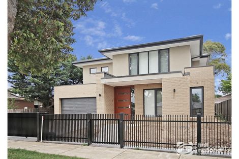 14 Loch St, Cranbourne, VIC 3977