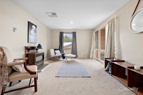 Property photo of 8 Welsh Place Chifley ACT 2606