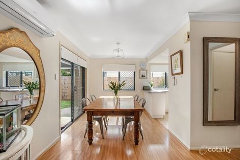 Property photo of 1/11 Barton Road Hawthorne QLD 4171