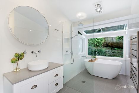 Property photo of 28 Hoddle Crescent Davidson NSW 2085