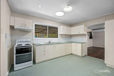 Property photo of 87 Diamond Street Riverview QLD 4303