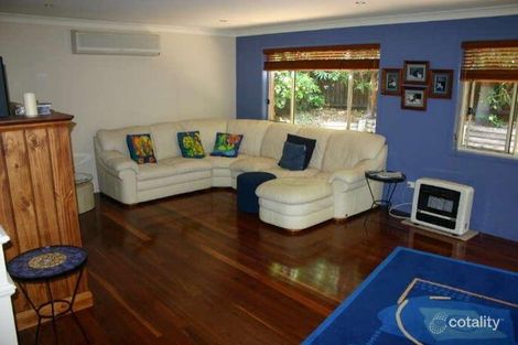Property photo of 25 Rembrae Drive Green Point NSW 2251