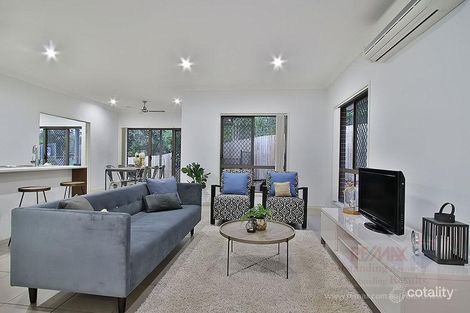 Property photo of 38 Andaman Street Jamboree Heights QLD 4074