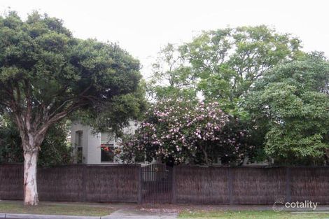 5 Auburn Gr, Armadale, VIC 3143