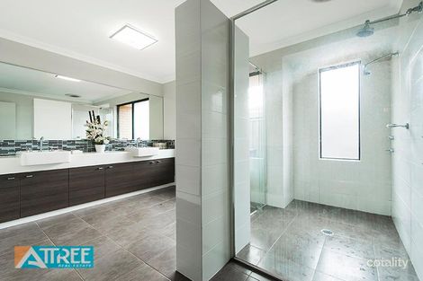 Property photo of 22 Beukers Way Piara Waters WA 6112