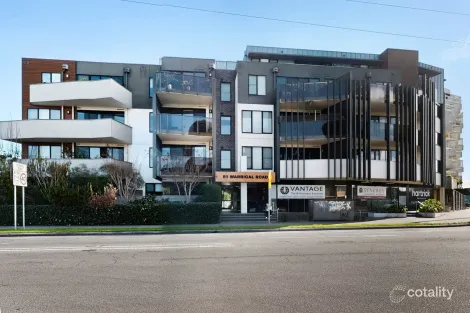 Property photo of 404/81 Warrigal Road Mentone VIC 3194