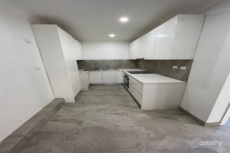 Property photo of 5A Chapel Circuit Prospect NSW 2148