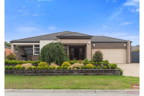 30 Red Wattlebird Cres, Langwarrin, VIC 3910