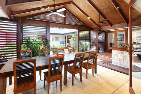 Property photo of 19 Cromwell Close Brookfield QLD 4069