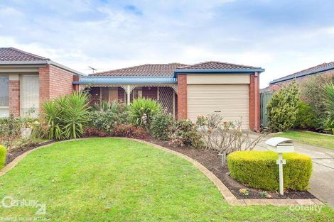 5 Oak Post Pl, Cranbourne East, VIC 3977
