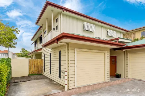 Property photo of 2/4 Noble Street Clayfield QLD 4011