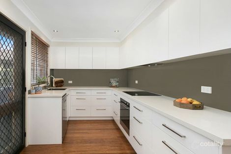 Property photo of 42 Robertson Road Killarney Vale NSW 2261