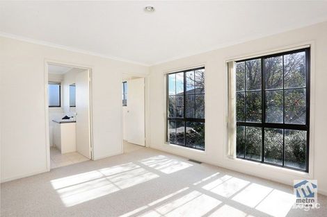 Property photo of 5/5 Piney Ridge Endeavour Hills VIC 3802