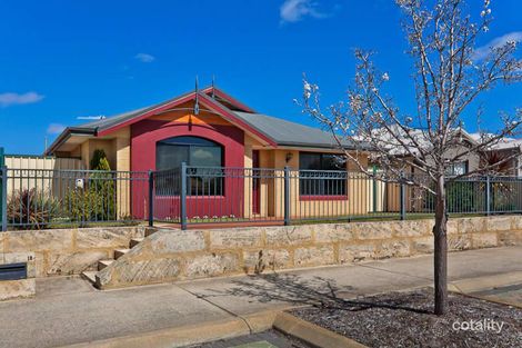 18 Reeves Ent, Success, WA 6164