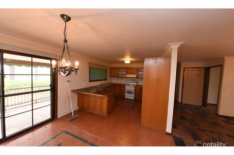 Property photo of 39 Wagtail Drive Regency Downs QLD 4341
