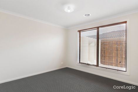 Property photo of 2 Maryann Way Tarneit VIC 3029