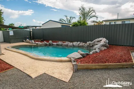 25 Erap St, Soldiers Hill, QLD 4825