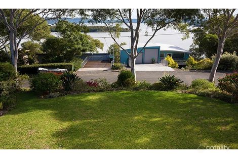 Property photo of 50 Green Point Drive Green Point NSW 2428