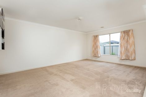 Property photo of 29 Howards Way Point Cook VIC 3030