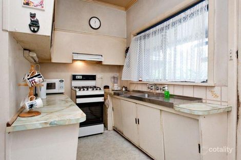 Property photo of 21 Hobson Street Greensborough VIC 3088