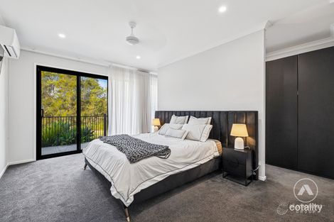 Property photo of 31 Stirling Circuit Pimpama QLD 4209