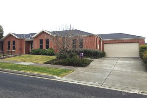 7 Pinevale Way, Ballarat North, VIC 3350