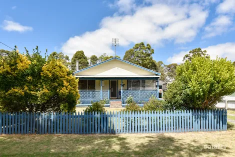 Property photo of 28 Thomas Drive Mount Burr SA 5279
