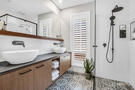 Property photo of 27 Cycad Avenue Donnybrook VIC 3064