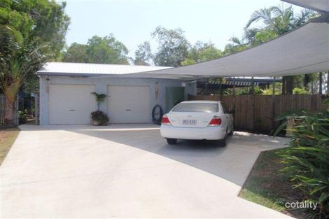 Property photo of 71 Geoffrey Thomas Drive Bucasia QLD 4750