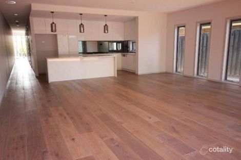 Property photo of 8B Pascoe Avenue Bentleigh VIC 3204