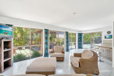 Property photo of 4 Navua Court Pacific Pines QLD 4211