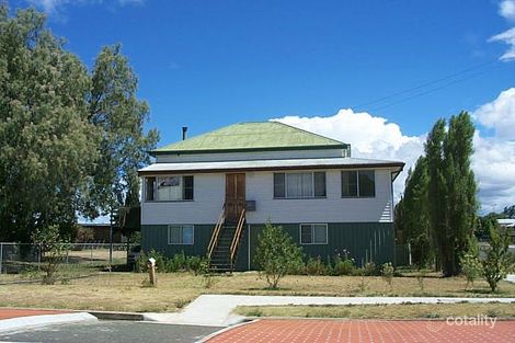 52 Fitzroy St, Warwick, QLD 4370