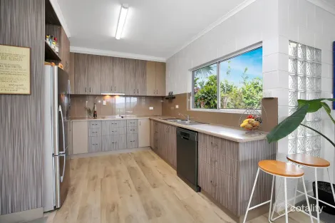 Property photo of 5 Wadley Close Atherton QLD 4883