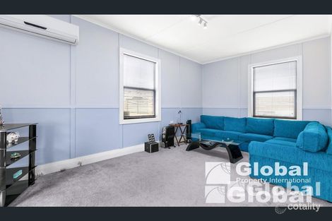 Property photo of 17 Saros Street Belmont North NSW 2280