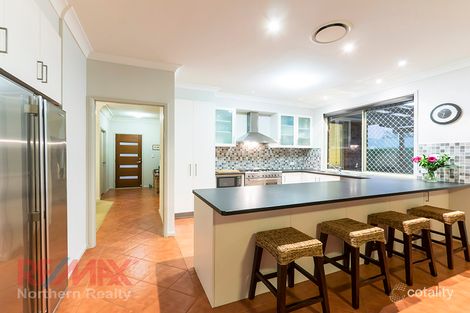 Property photo of 21 Atoll Crescent Eatons Hill QLD 4037