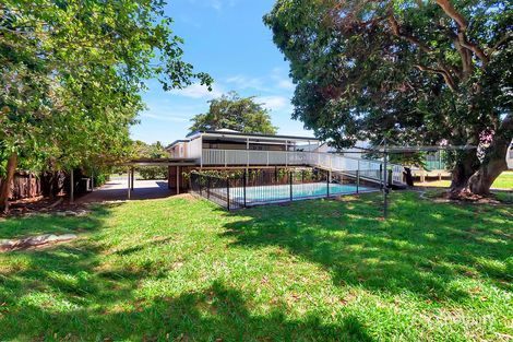 Property photo of 27 Kamerunga Road Stratford QLD 4870