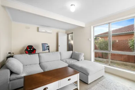 Property photo of 6/43-45 Princess Road Corio VIC 3214