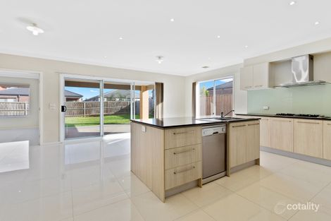 Property photo of 7 Ribbon Close Point Cook VIC 3030