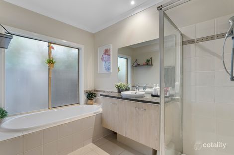 Property photo of 7 Riviera Walk Point Cook VIC 3030
