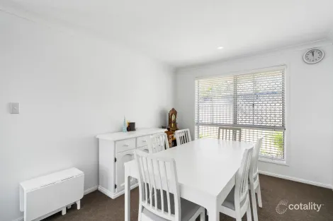 Property photo of 12 Coronet Crescent Burleigh Waters QLD 4220
