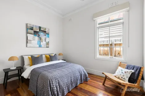 Property photo of 45 Edgevale Road Kew VIC 3101